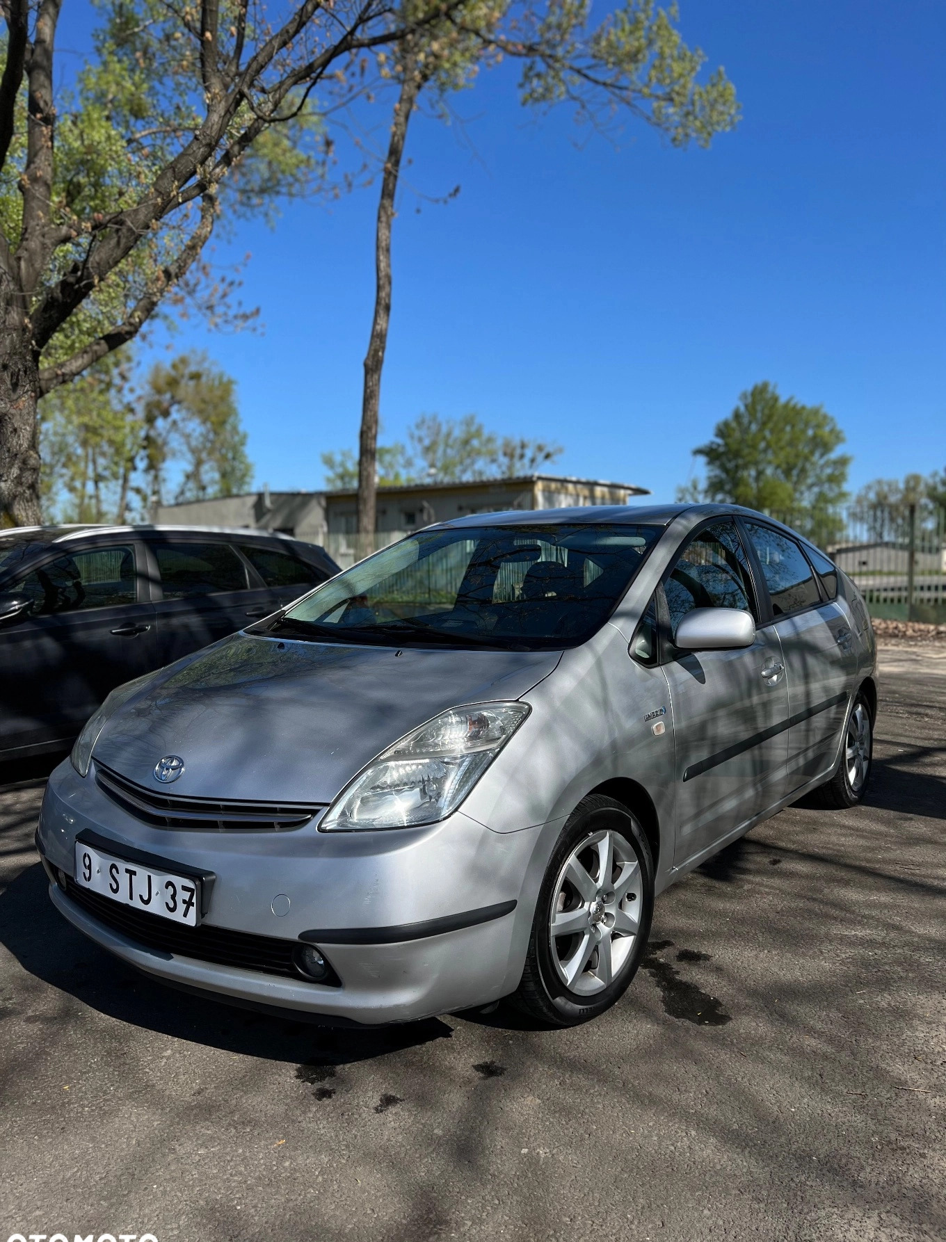 Toyota Prius cena 27000 przebieg: 204000, rok produkcji 2008 z Warszawa małe 56